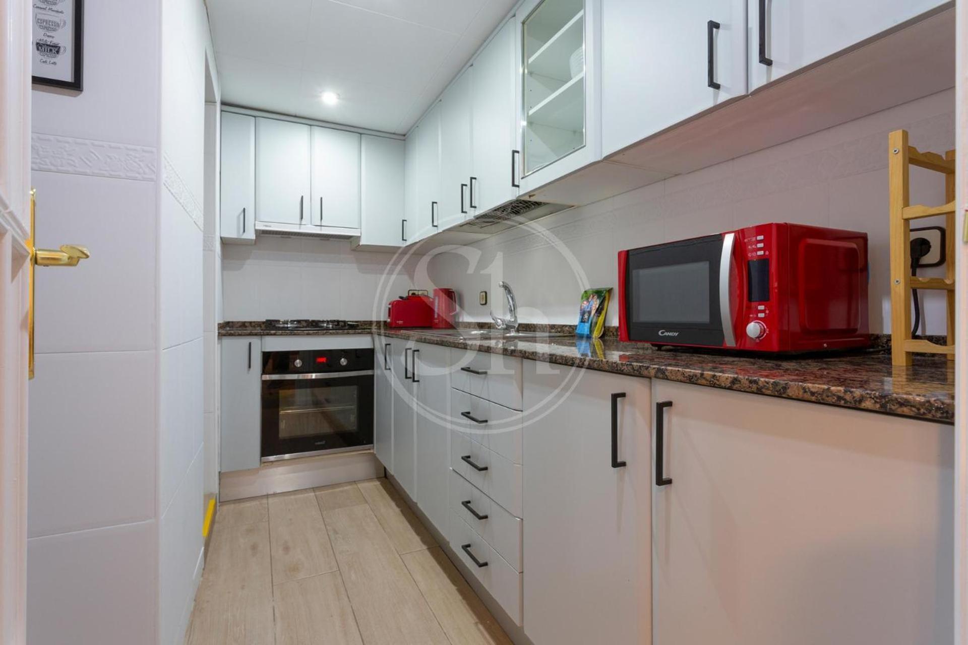 Practico Apartamento Cerca De Estacion De Sants バルセロナ エクステリア 写真
